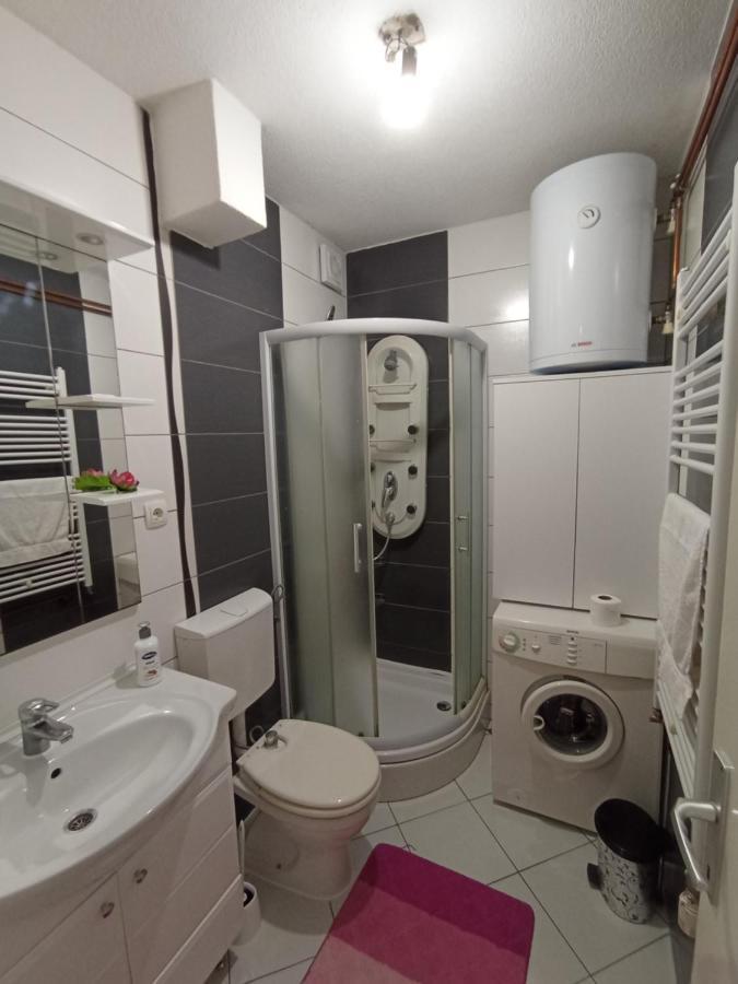 Apartman Dina Бихач Экстерьер фото